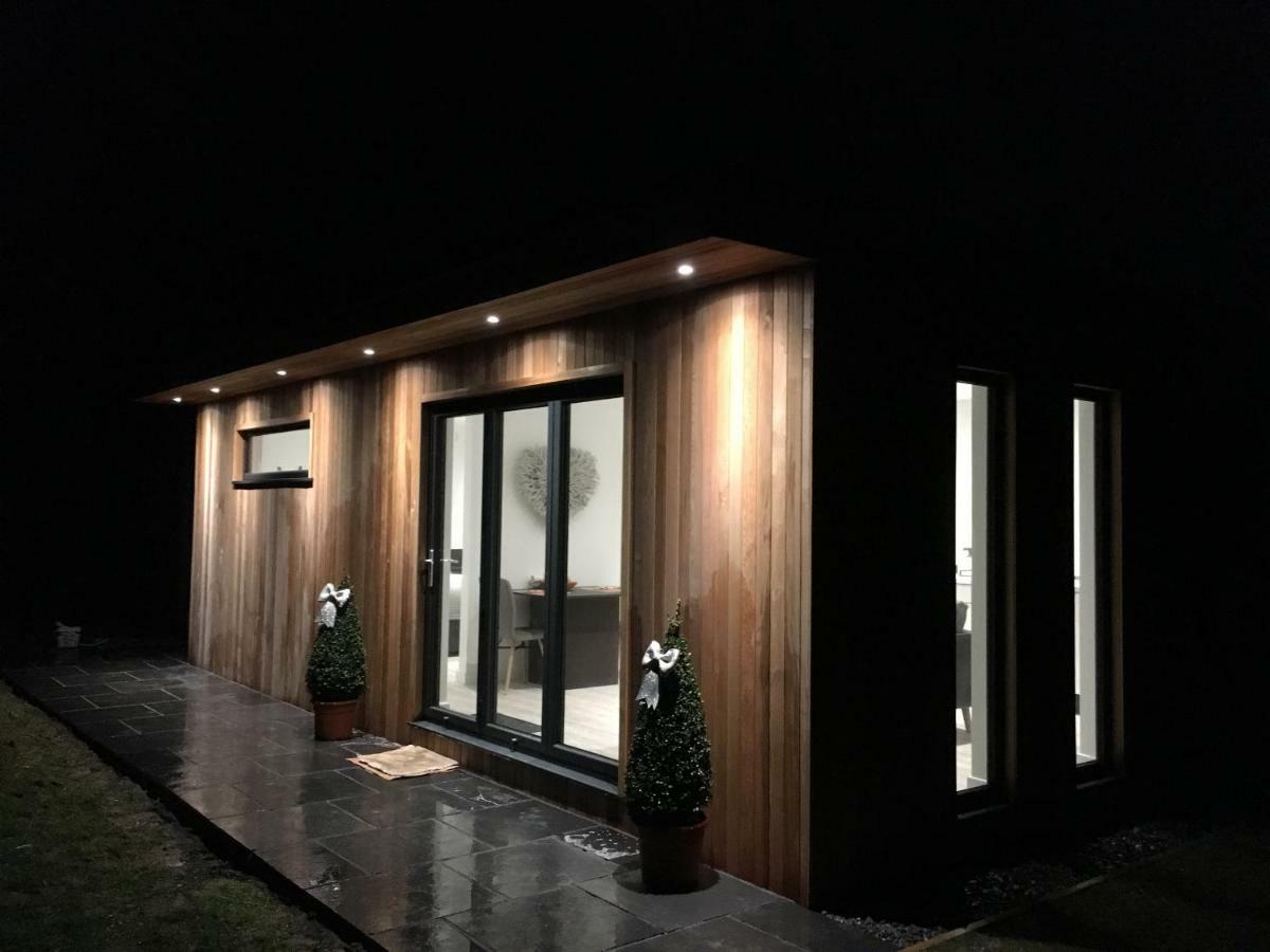 Parkknott Retreat Luxury Lodge With Private Hot Tub Askam in Furness 外观 照片