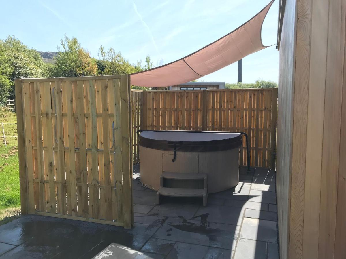 Parkknott Retreat Luxury Lodge With Private Hot Tub Askam in Furness 外观 照片